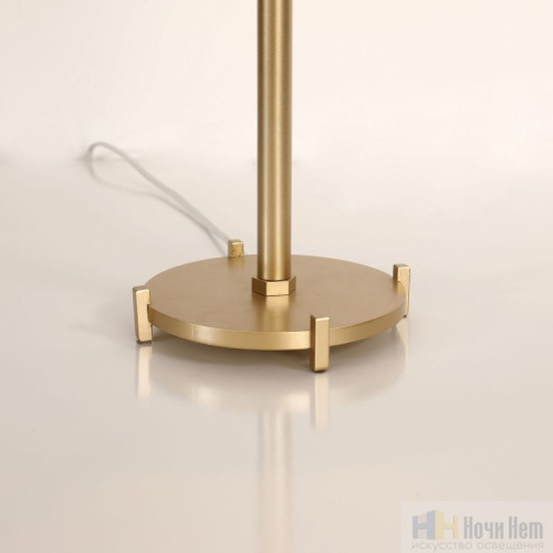 Настольная лампа Favourite Mateo 2634-1T, раздел каталога Настольные лампы с абажуром интернет-магазина Ночи Нет