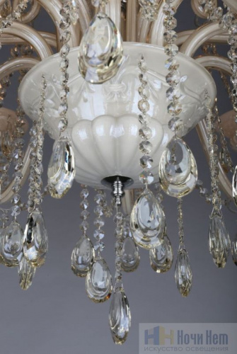 Люстра подвесная Omnilux Teramo OML-30503-15, раздел каталога Большие люстры интернет-магазина Ночи Нет