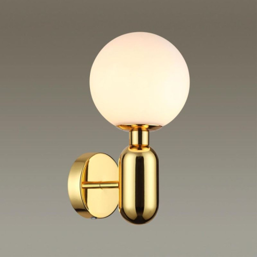 Бра Odeon Light Okia 4669/1W, раздел каталога Бра с плафоном интернет-магазина Ночи Нет