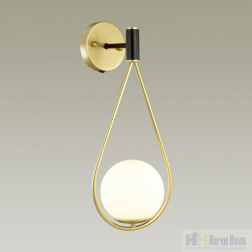 Бра Odeon Light Flari 4810/1W, раздел каталога Бра с плафоном интернет-магазина Ночи Нет