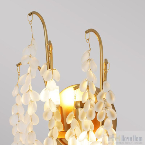 Бра Favourite Desmi 4108-2W, раздел каталога Стеклянные бра интернет-магазина Ночи Нет