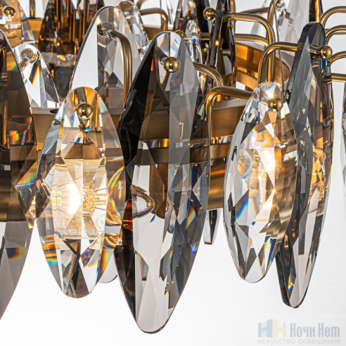 Люстра Favourite Glans 4303-8P, раздел каталога Хрустальные люстры интернет-магазина Ночи Нет